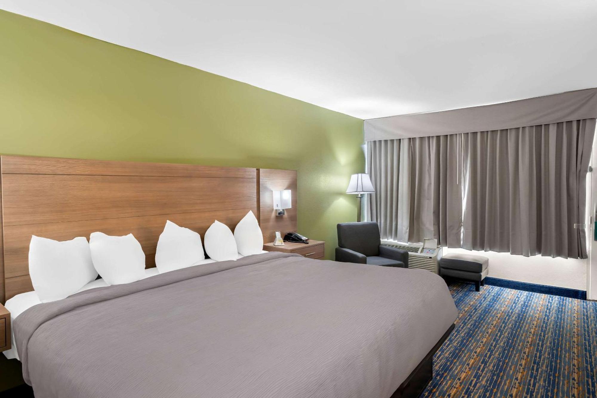 Quality Inn Лурей Экстерьер фото