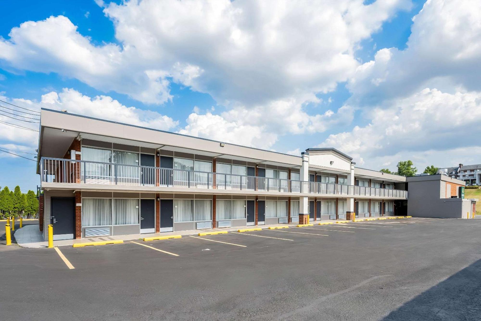 Quality Inn Лурей Экстерьер фото