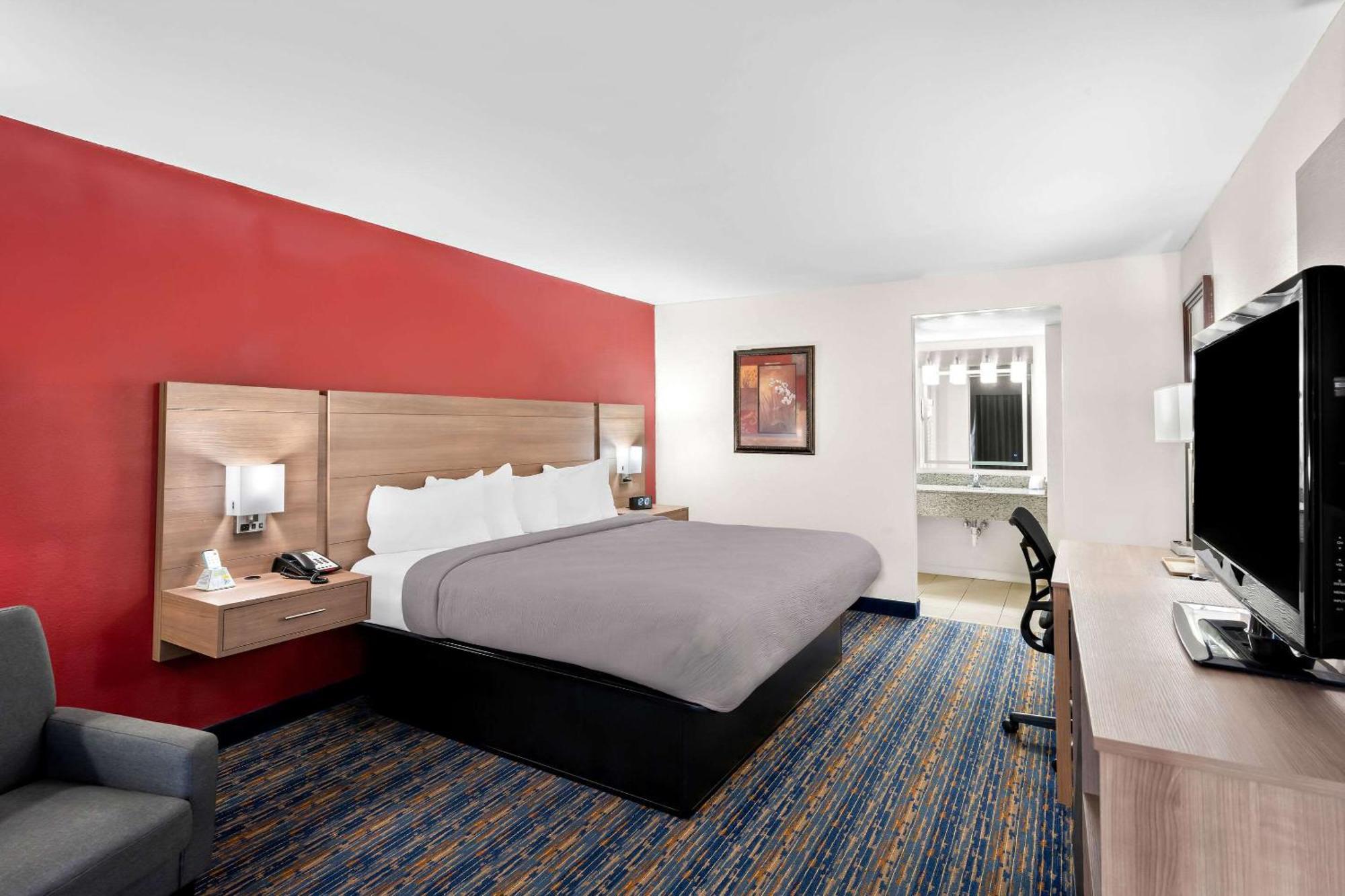Quality Inn Лурей Экстерьер фото